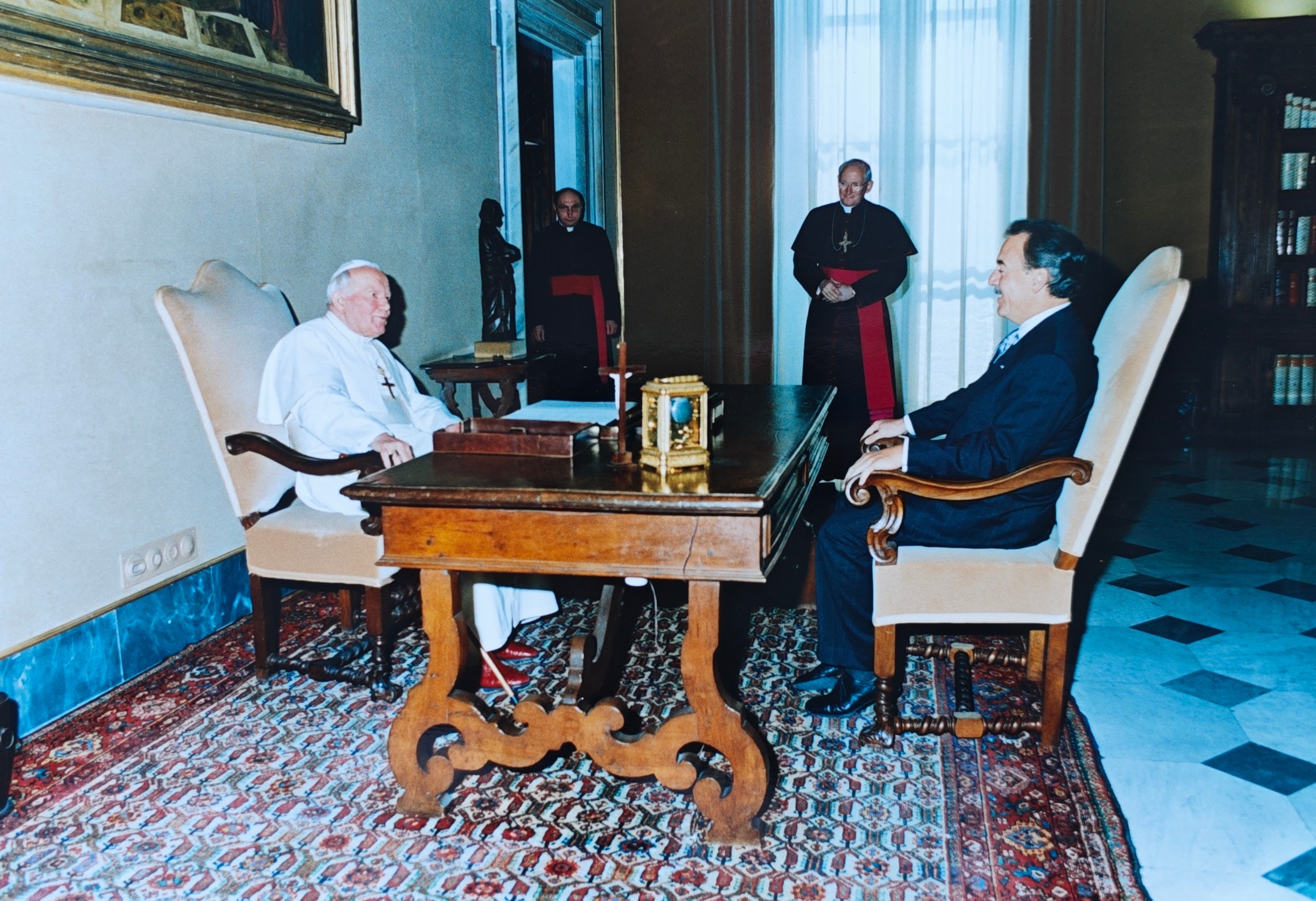 Audiencia Privada con del Pappa Juan Pablo Segund. Vaticano Marzo 20, 1999.