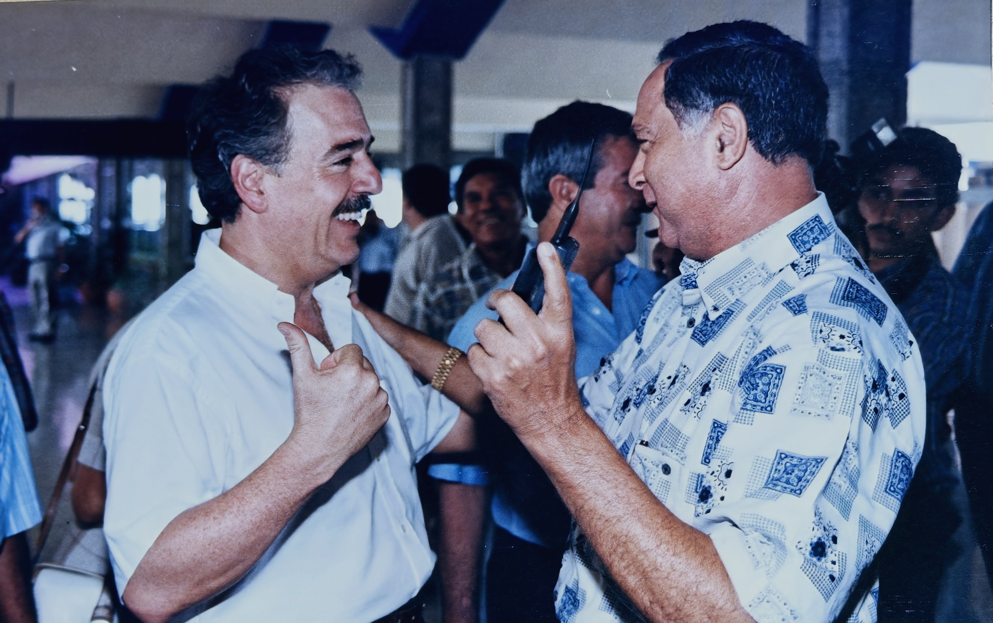 Discurso de Andrés Pastrana sobre el cambio y la esperanza para Colombia. 1998